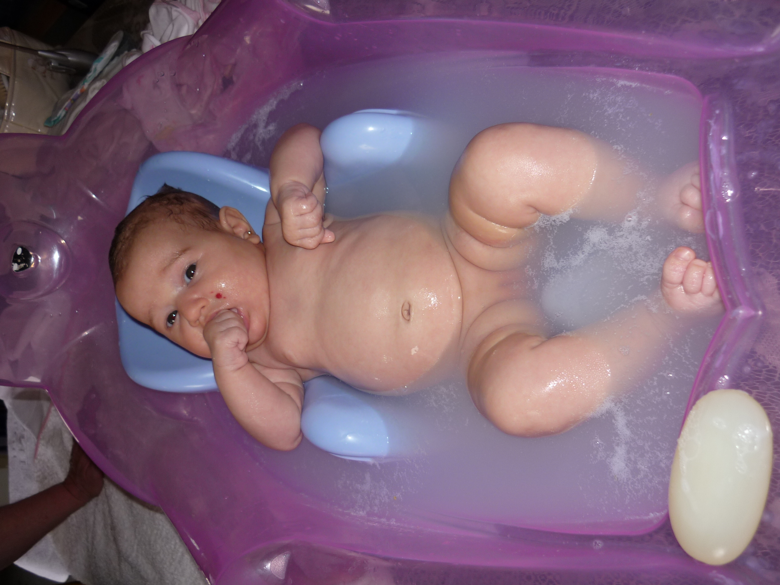 fotos/2010-09-23 - Iara y abuela rosa/P1010327.JPG